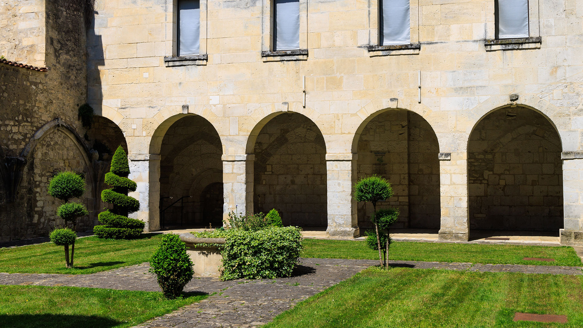 Cognac France : visiter Cognac en un jour ou sur un séjour plus long pour petit groupe à groupe de 50 personnes ou plus.