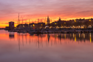 Tourisme La Rochelle : transport en bus haut de gamme avec Driver Service Agency
