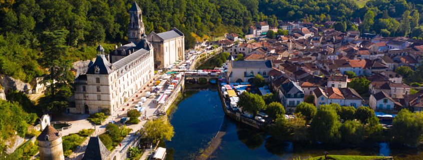 Tourisme Brantome en bus VIP avec DSA (Driver Service Agency)